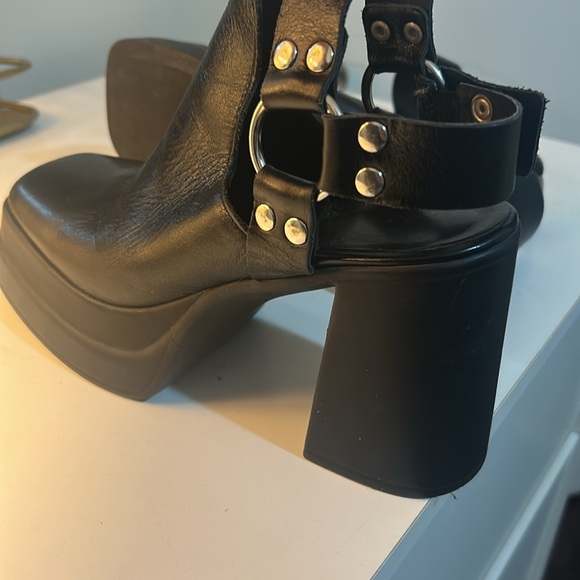 Free People stacked heel boots (firm price) - Picture 5 of 6